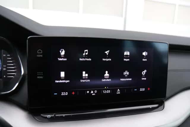 Škoda Octavia (2023) thumbnail 35