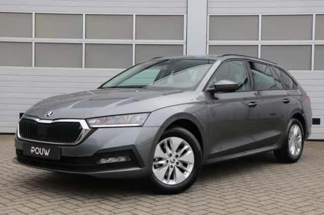 Škoda Octavia (2023) thumbnail 42