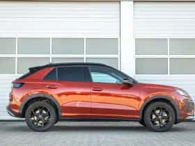 Volkswagen T-Roc (2026) thumbnail 3