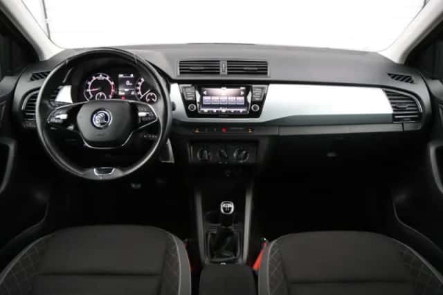 Škoda Fabia (2021) thumbnail 5