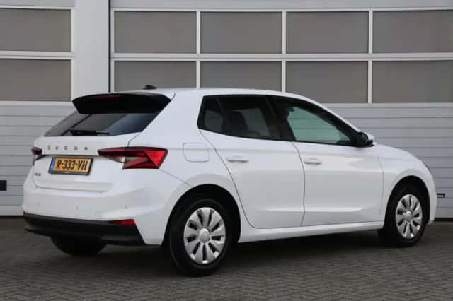 Škoda Fabia (2022) thumbnail 3