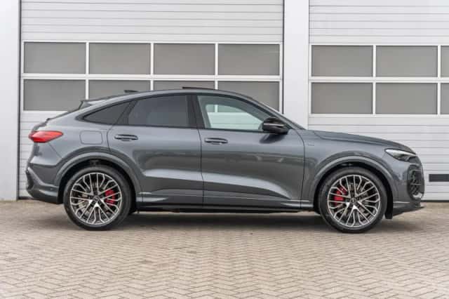 Audi Q5 (2026) thumbnail 3