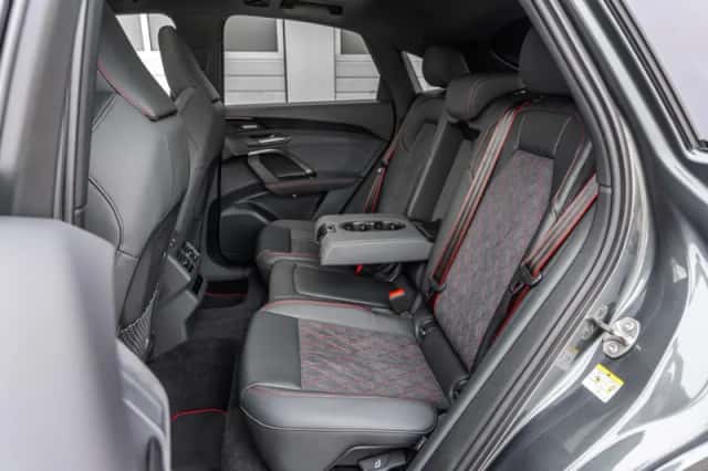 Audi Q5 (2026) thumbnail 6