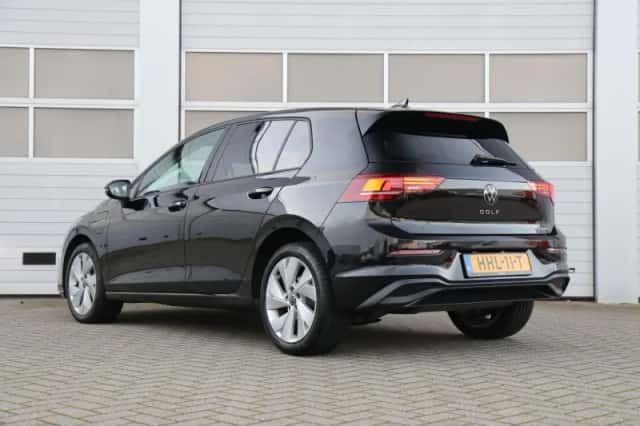 Volkswagen Golf (2025) thumbnail 13
