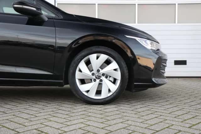 Volkswagen Golf (2025) thumbnail 15