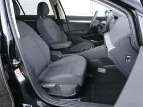 Volkswagen Golf (2025) thumbnail 16