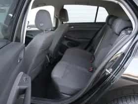 Volkswagen Golf (2025) thumbnail 19