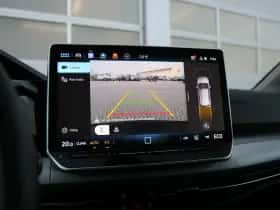 Volkswagen Golf (2025) thumbnail 26