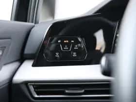 Volkswagen Golf (2025) thumbnail 33