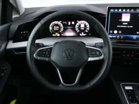 Volkswagen Golf (2025) thumbnail 34
