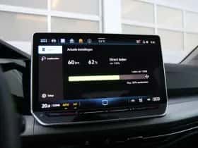 Volkswagen Golf (2025) thumbnail 39