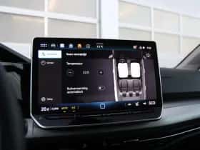 Volkswagen Golf (2025) thumbnail 40