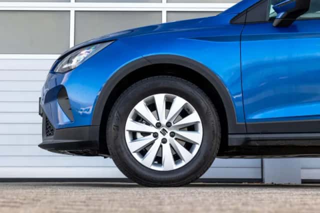 SEAT Arona (2025) thumbnail 12