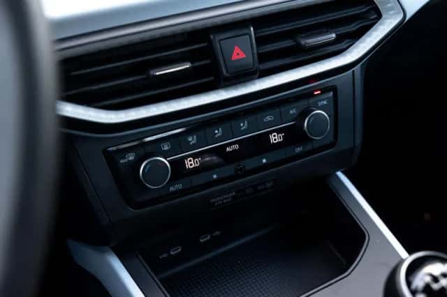 SEAT Arona (2025) thumbnail 26