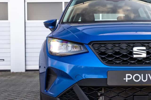 SEAT Arona (2025) thumbnail 7
