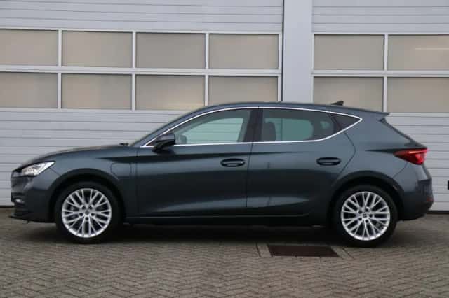 SEAT Leon (2023) thumbnail 15