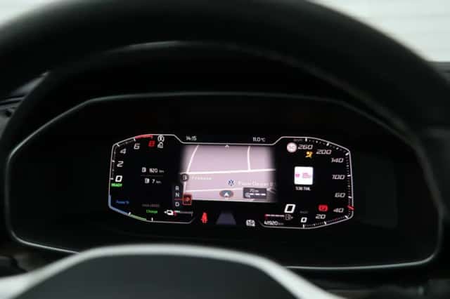 SEAT Leon (2023) thumbnail 24