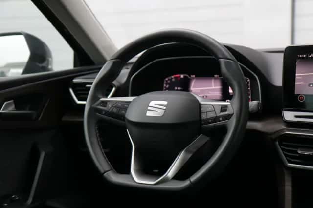 SEAT Leon (2023) thumbnail 37