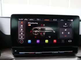 SEAT Leon (2023) thumbnail 40