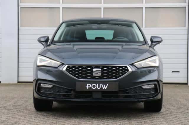 SEAT Leon (2023) thumbnail 10