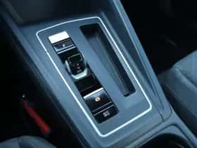 Volkswagen Golf (2022) thumbnail 26
