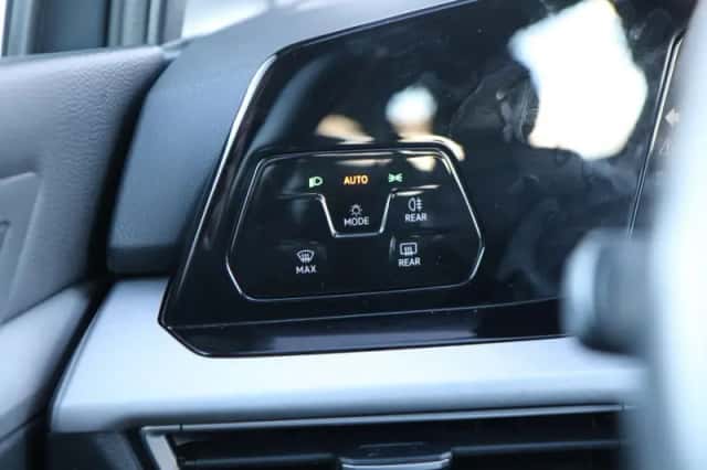 Volkswagen Golf (2022) thumbnail 29