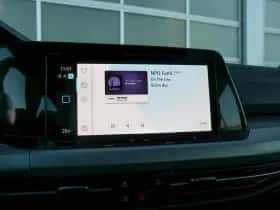 Volkswagen Golf (2022) thumbnail 33