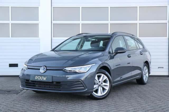 Volkswagen Golf (2022) thumbnail 35