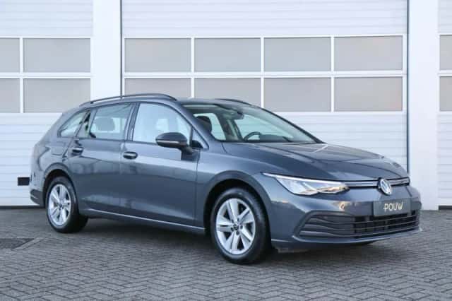 Volkswagen Golf (2022) thumbnail 9