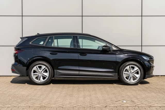 Škoda Enyaq (2025) thumbnail 3