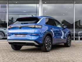 Volkswagen T-Roc (2026) thumbnail 2