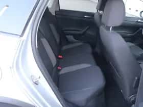 Volkswagen Taigo thumbnail 16