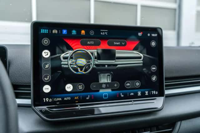 Volkswagen T-Roc (2026) thumbnail 42