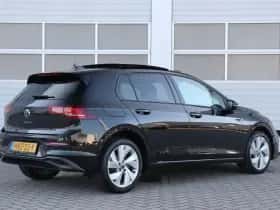 Volkswagen Golf (2025) thumbnail 3