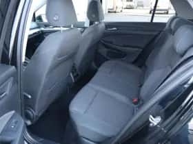 Volkswagen Golf (2025) thumbnail 23