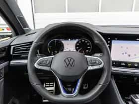 Volkswagen Touareg thumbnail 29