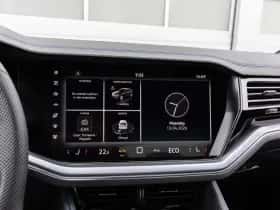 Volkswagen Touareg thumbnail 37