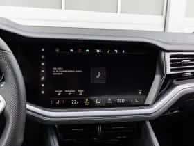 Volkswagen Touareg thumbnail 39