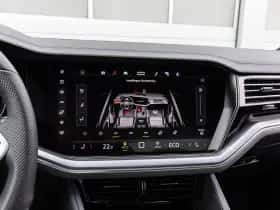 Volkswagen Touareg thumbnail 42