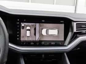 Volkswagen Touareg thumbnail 48