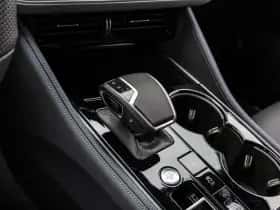 Volkswagen Touareg thumbnail 49