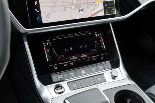 Audi A6 (2022) thumbnail 32