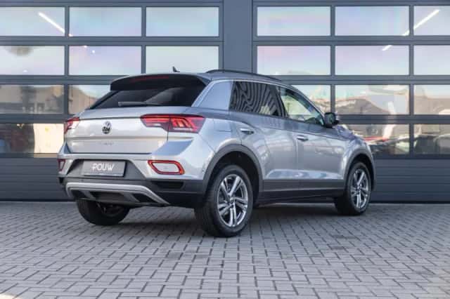 Volkswagen T-Roc (2026) thumbnail 2