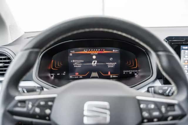 SEAT Arona (2025) thumbnail 19