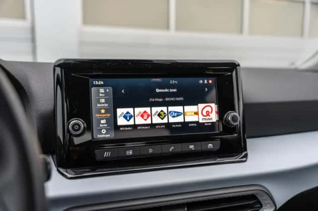 SEAT Arona (2025) thumbnail 23