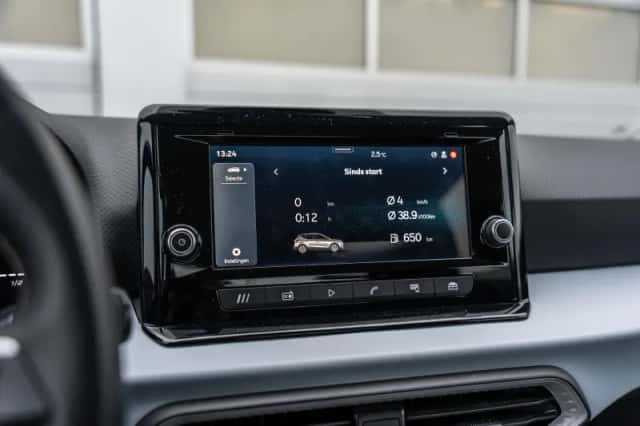 SEAT Arona (2025) thumbnail 32