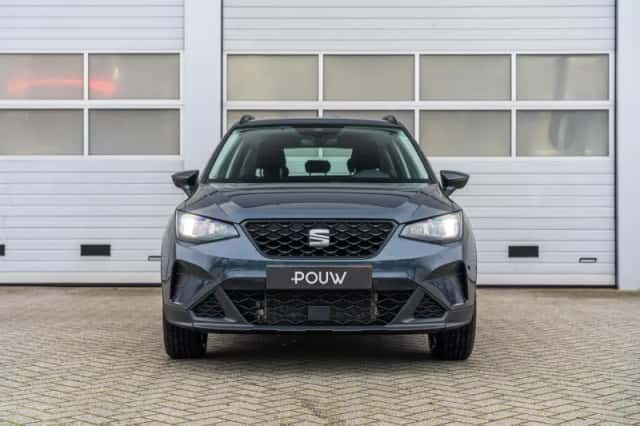 SEAT Arona (2025) thumbnail 6