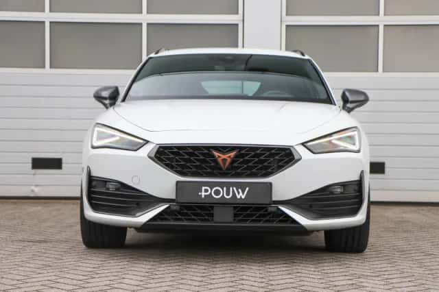 CUPRA Leon Sportstourer (2023) thumbnail 10