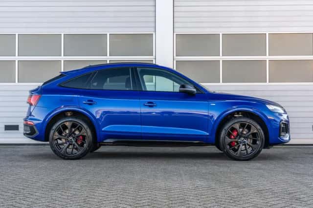 Audi Q5 (2024) thumbnail 3