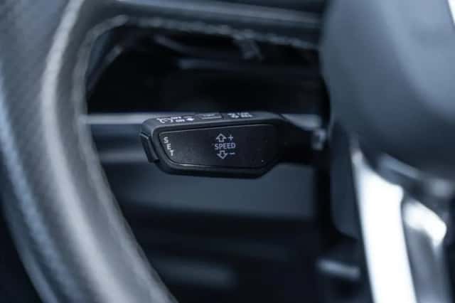 Audi Q3 (2023) thumbnail 25